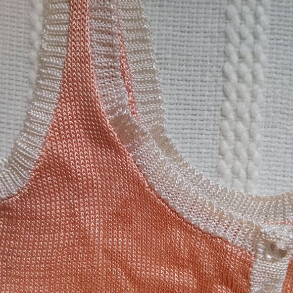 NWOT VINTAGE Shanie Jacobs Hand knit Crop Top - Picture 2 of 5